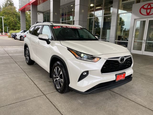 2021 Toyota Highlander XLE