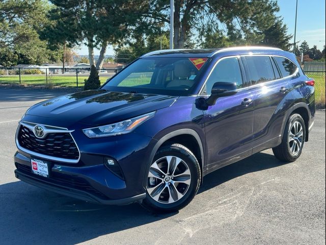 2021 Toyota Highlander XLE