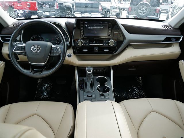 2021 Toyota Highlander XLE