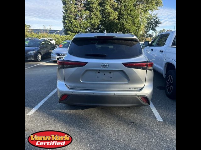 2021 Toyota Highlander XLE