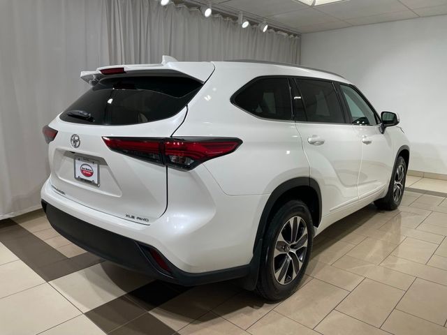 2021 Toyota Highlander XLE