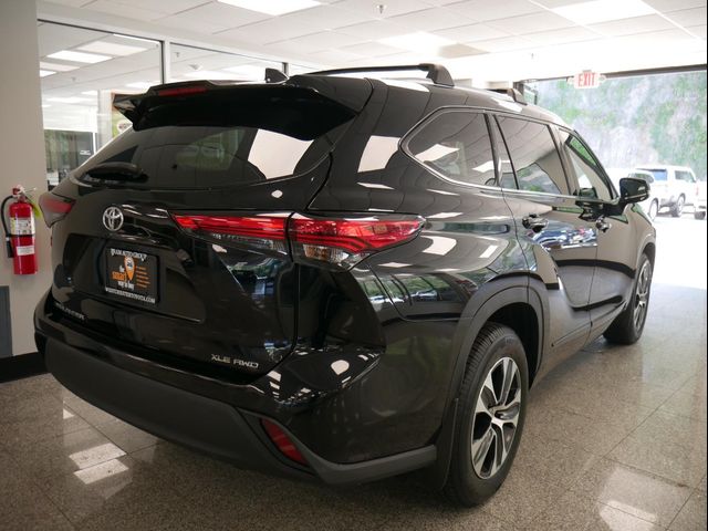 2021 Toyota Highlander XLE