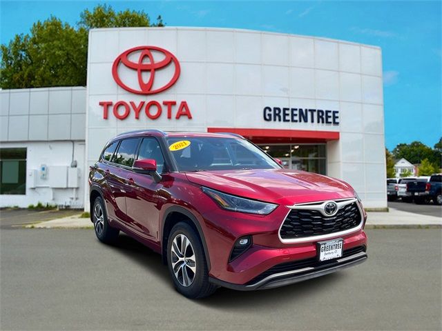 2021 Toyota Highlander XLE