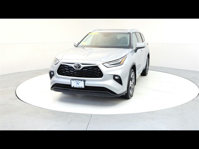 2021 Toyota Highlander XLE