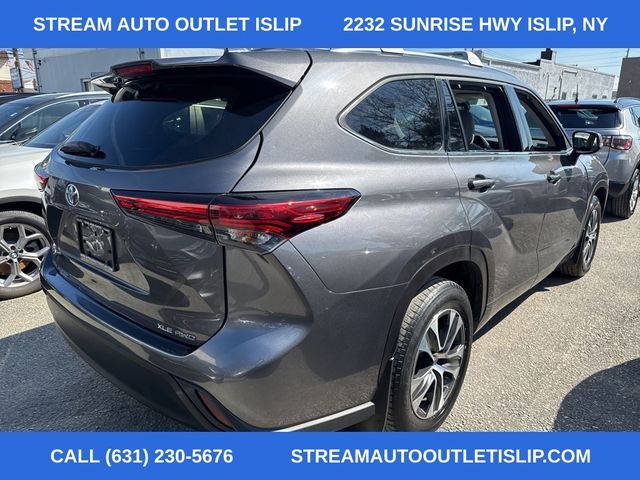 2021 Toyota Highlander XLE