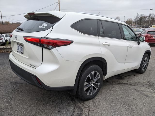 2021 Toyota Highlander XLE