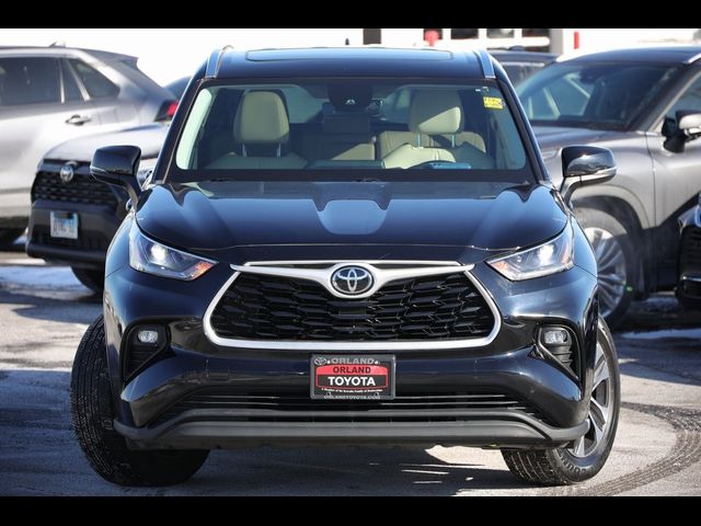 2021 Toyota Highlander XLE