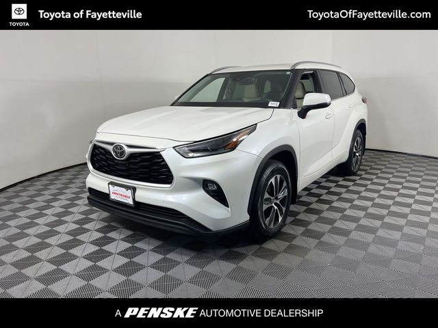 2021 Toyota Highlander XLE