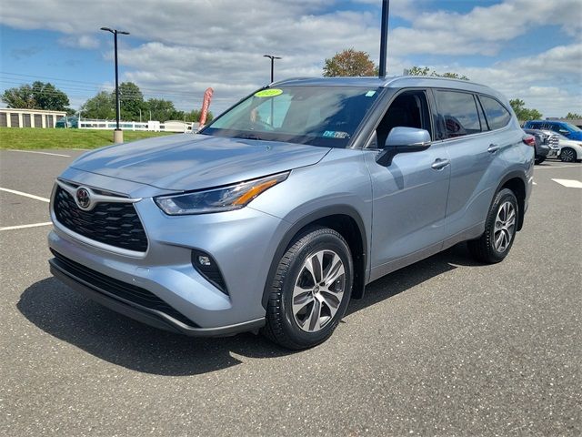 2021 Toyota Highlander XLE