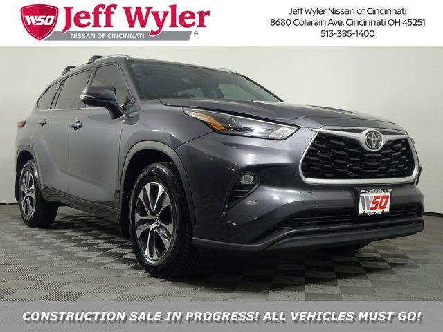 2021 Toyota Highlander XLE