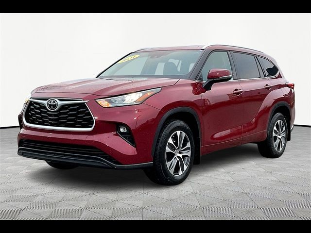 2021 Toyota Highlander XLE