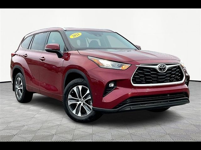 2021 Toyota Highlander XLE