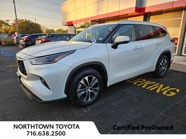 2021 Toyota Highlander XLE