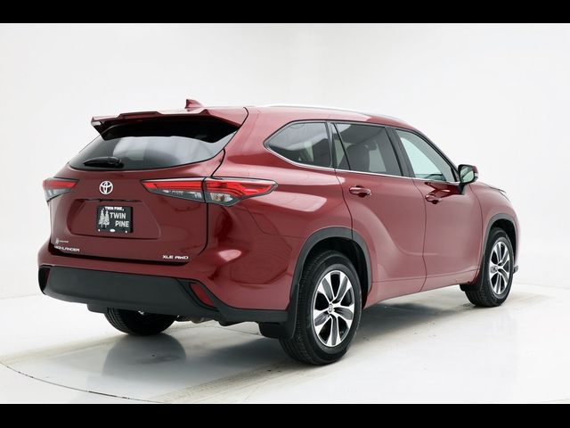 2021 Toyota Highlander XLE