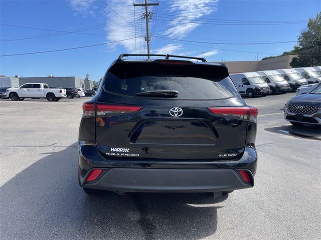 2021 Toyota Highlander XLE