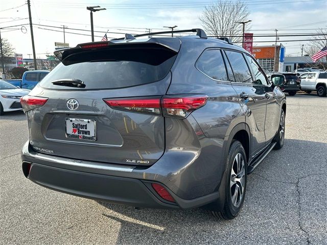 2021 Toyota Highlander XLE