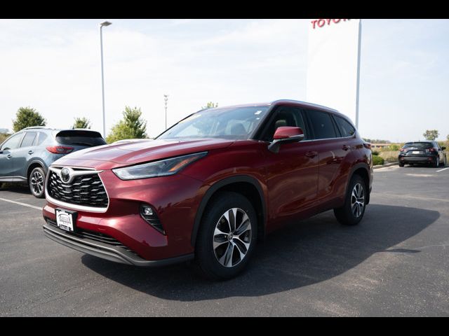 2021 Toyota Highlander XLE