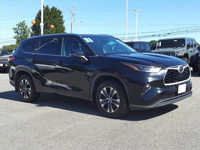 2021 Toyota Highlander XLE