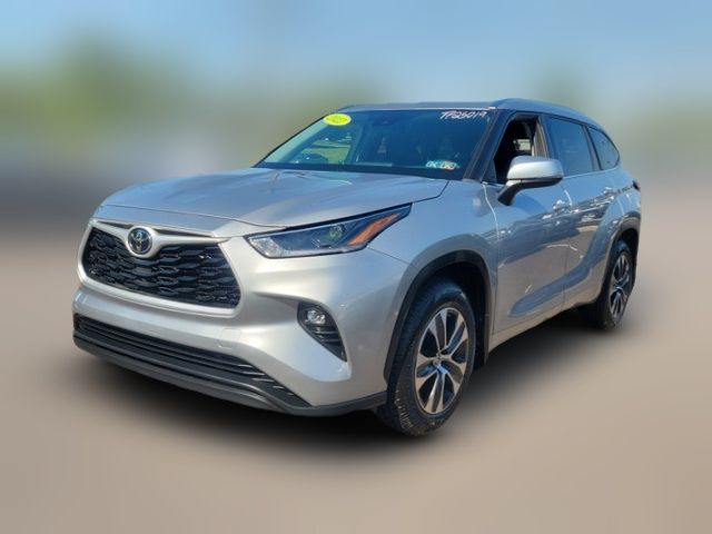 2021 Toyota Highlander XLE