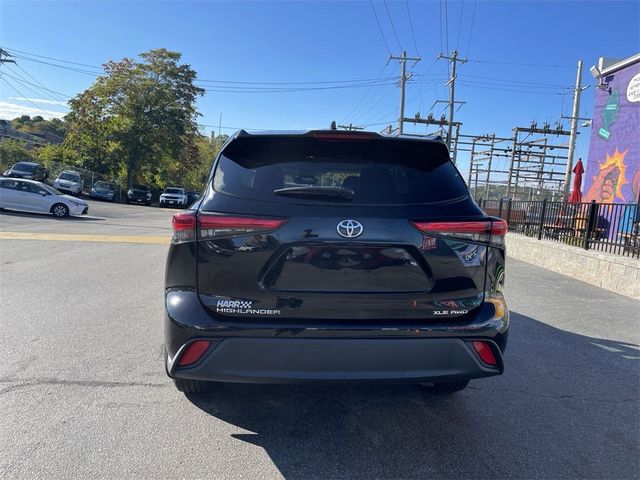 2021 Toyota Highlander XLE