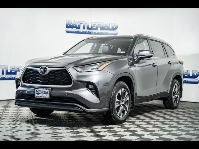 2021 Toyota Highlander XLE