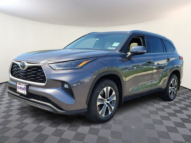 2021 Toyota Highlander XLE