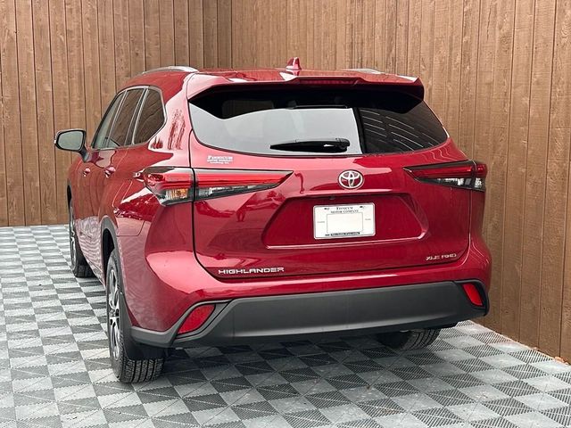 2021 Toyota Highlander XLE