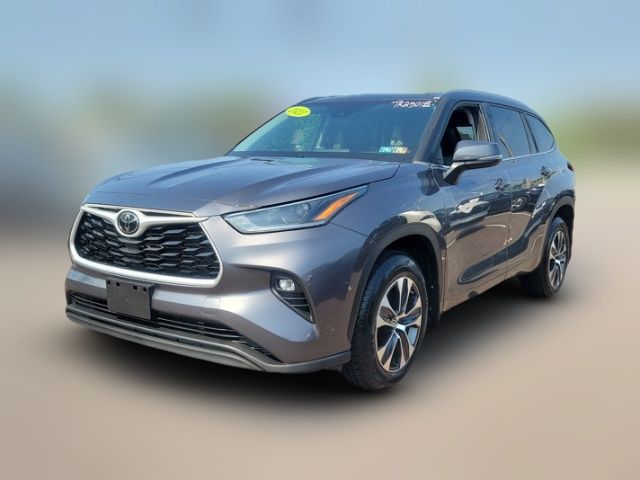 2021 Toyota Highlander XLE