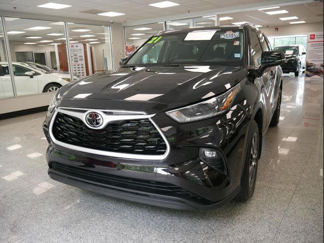 2021 Toyota Highlander XLE