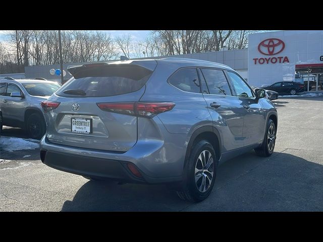 2021 Toyota Highlander XLE