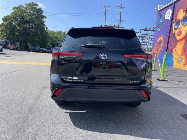 2021 Toyota Highlander XLE