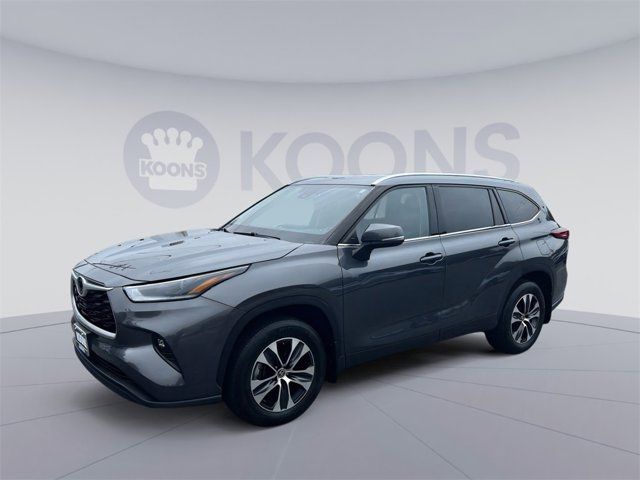 2021 Toyota Highlander XLE