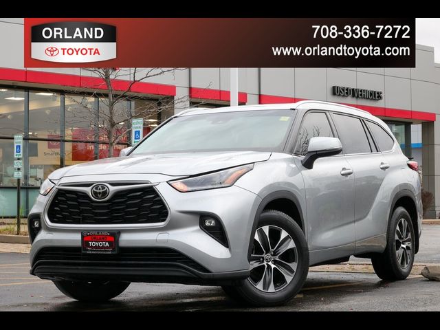 2021 Toyota Highlander XLE