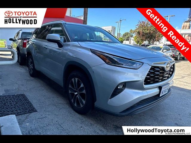 2021 Toyota Highlander XLE