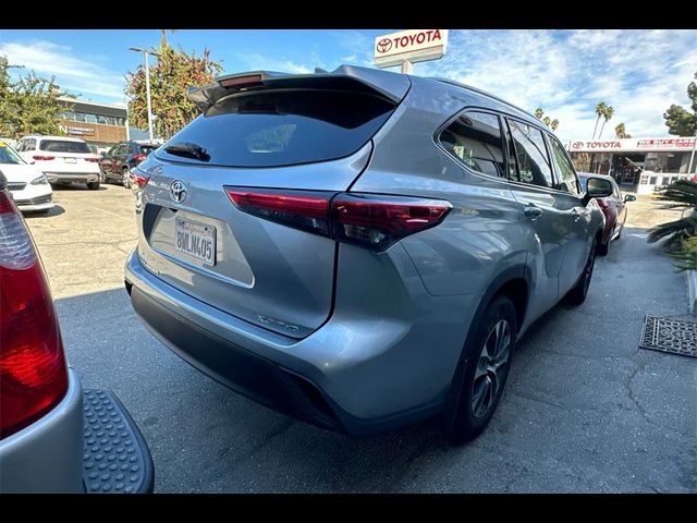 2021 Toyota Highlander XLE