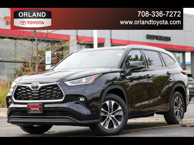 2021 Toyota Highlander XLE