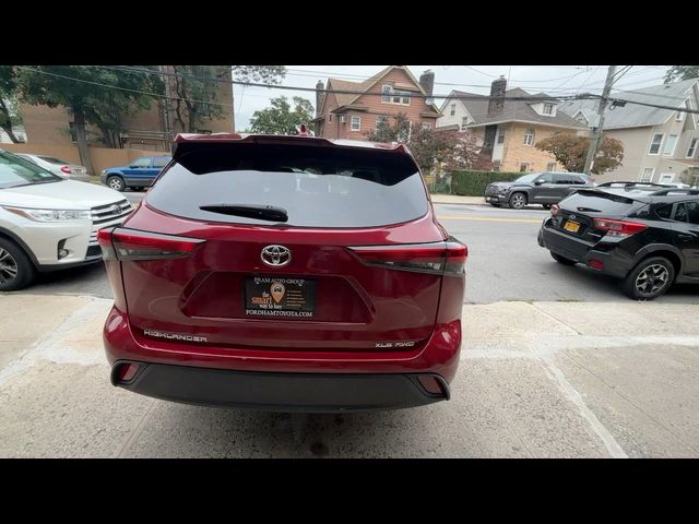 2021 Toyota Highlander XLE