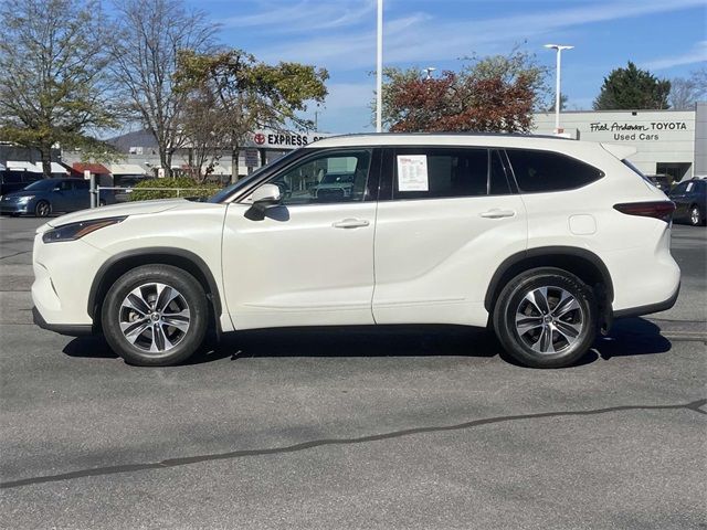 2021 Toyota Highlander XLE