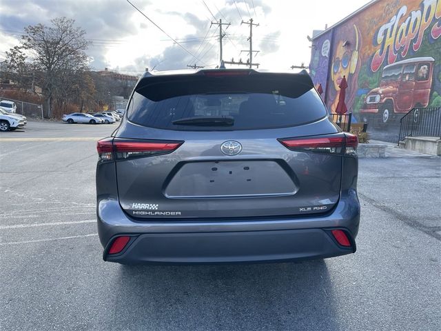 2021 Toyota Highlander XLE