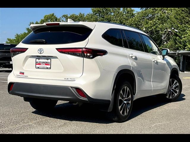 2021 Toyota Highlander XLE