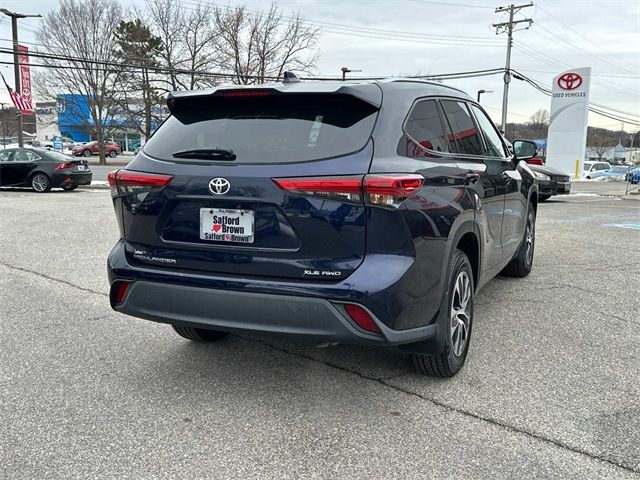 2021 Toyota Highlander XLE