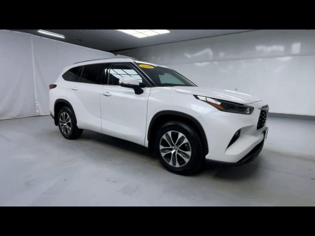 2021 Toyota Highlander XLE