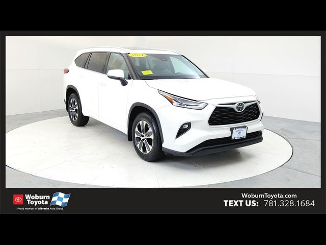 2021 Toyota Highlander XLE