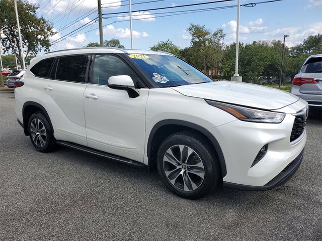 2021 Toyota Highlander XLE