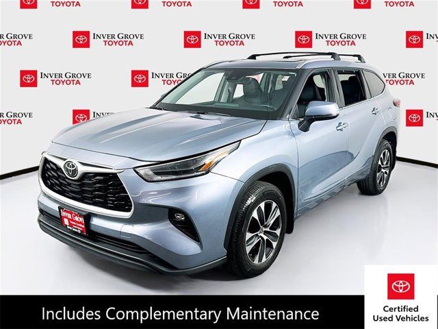 2021 Toyota Highlander XLE