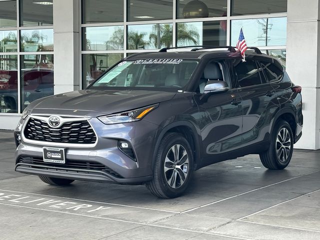 2021 Toyota Highlander XLE