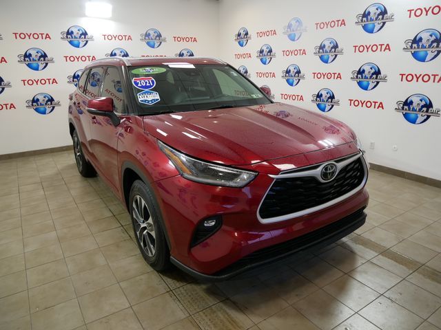 2021 Toyota Highlander XLE