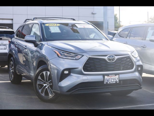 2021 Toyota Highlander XLE