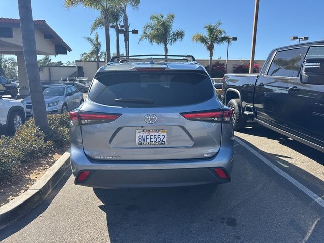 2021 Toyota Highlander XLE