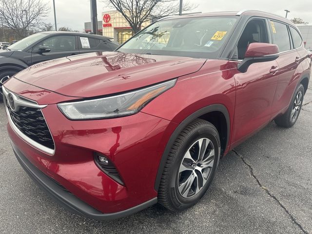 2021 Toyota Highlander XLE